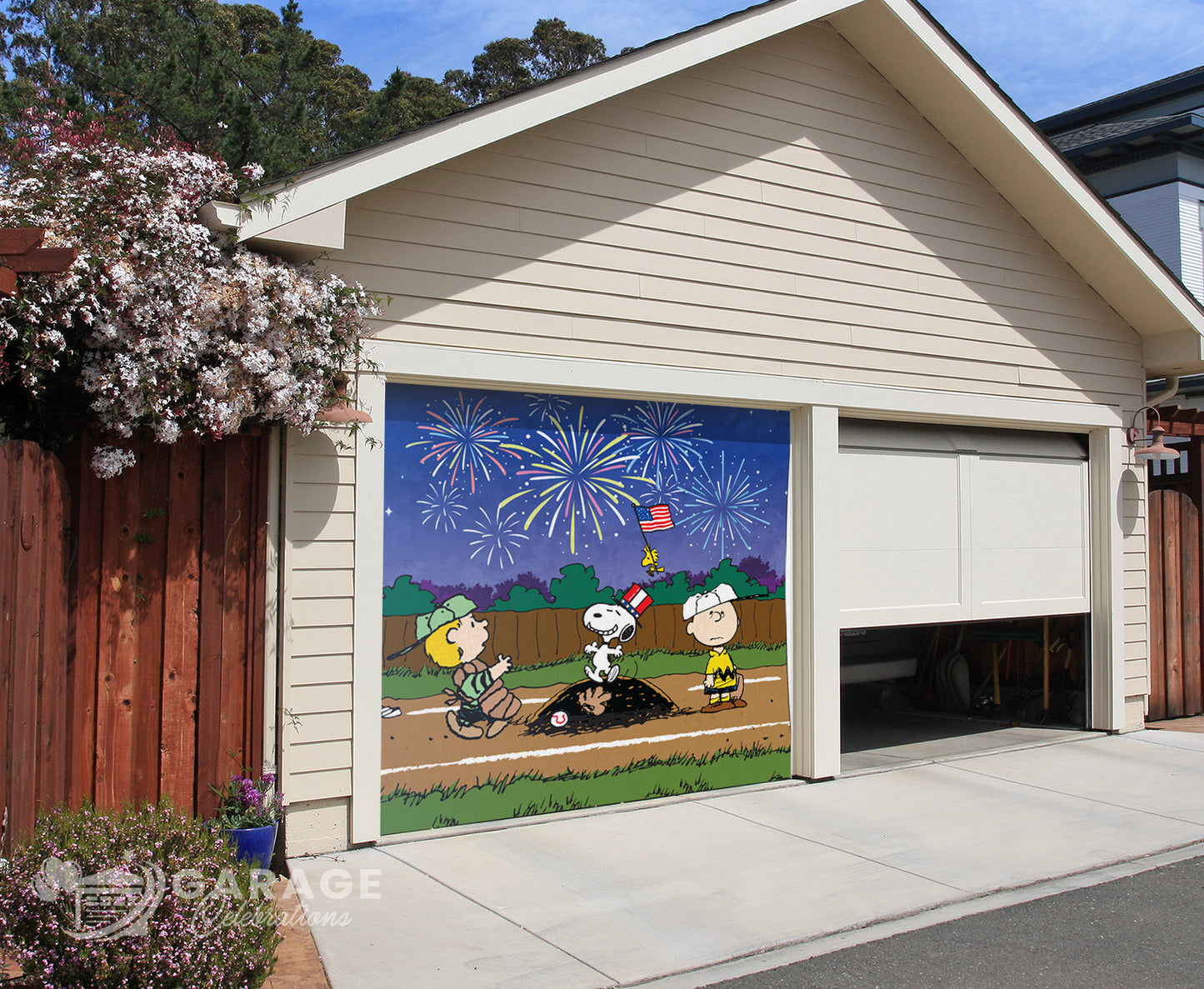 America's Pastime | 1-Car Peanuts® Garage Door Cover