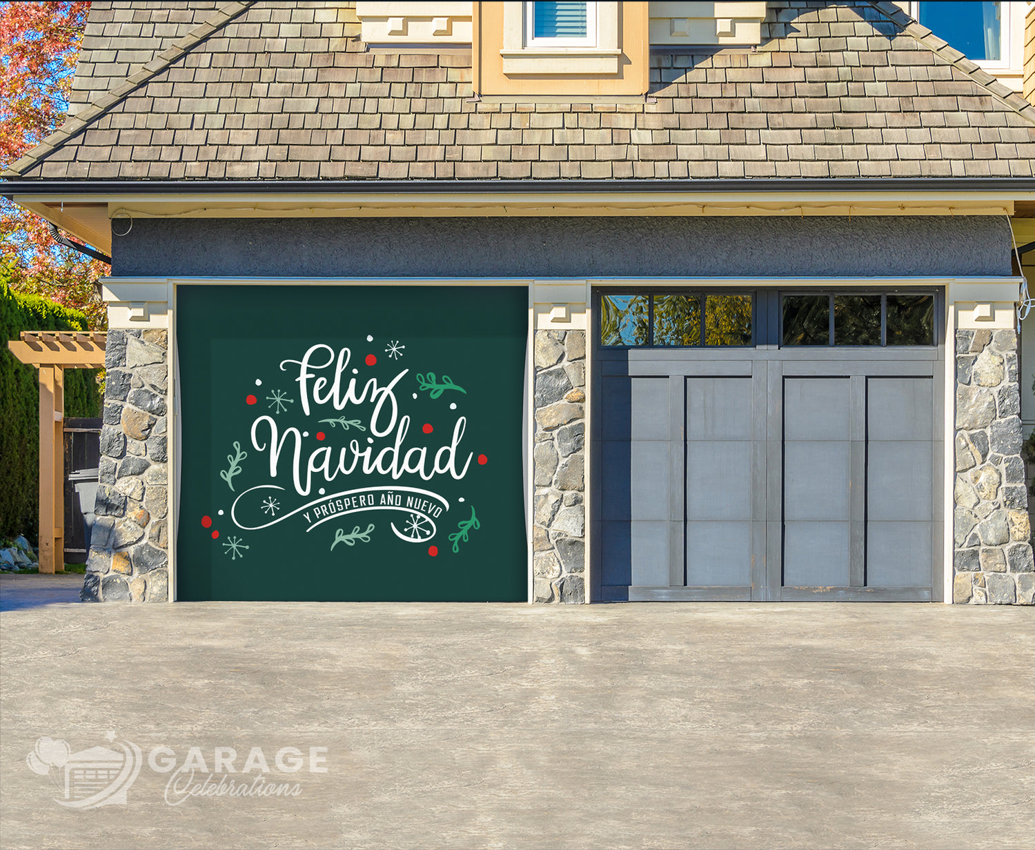 Garage door with 'Fáliz Navidad' text and Christmas decorations on a house exterior.
