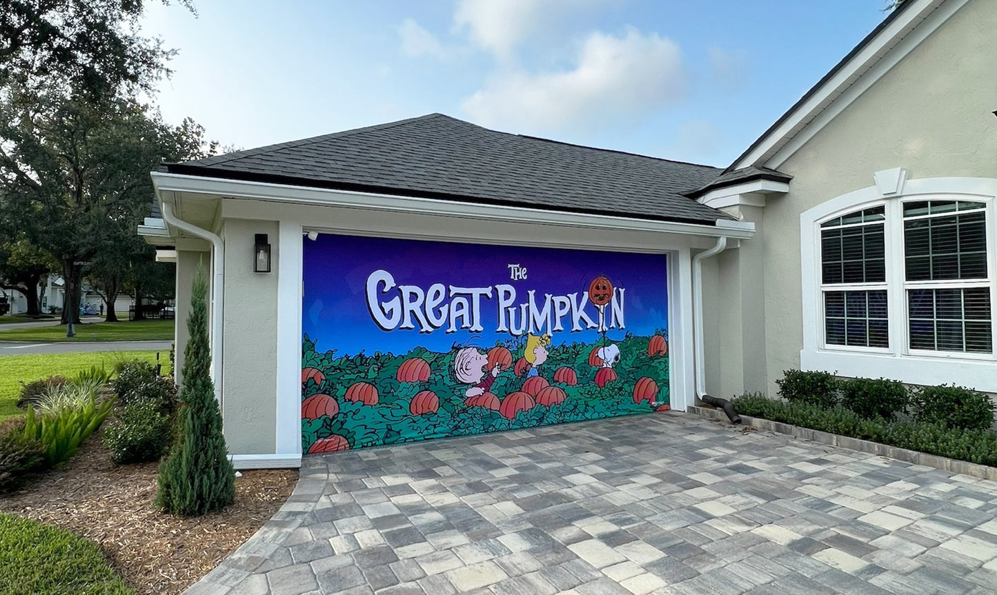 The Great Pumpkin | 2-Car Peanuts® Garage Door Cover